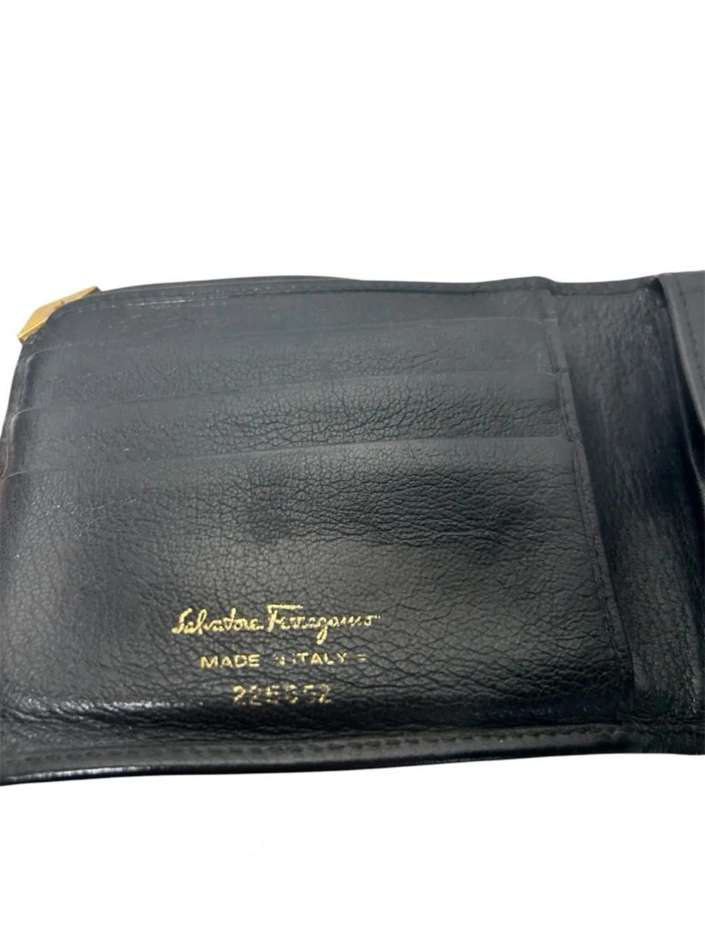 Salvatore Ferragamo Classic Black Leather Bi-Fold Men’s Wallet Gold Corner Logo